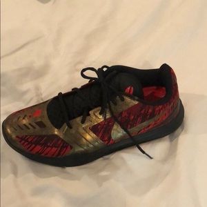 Red and gold kobe mentalities